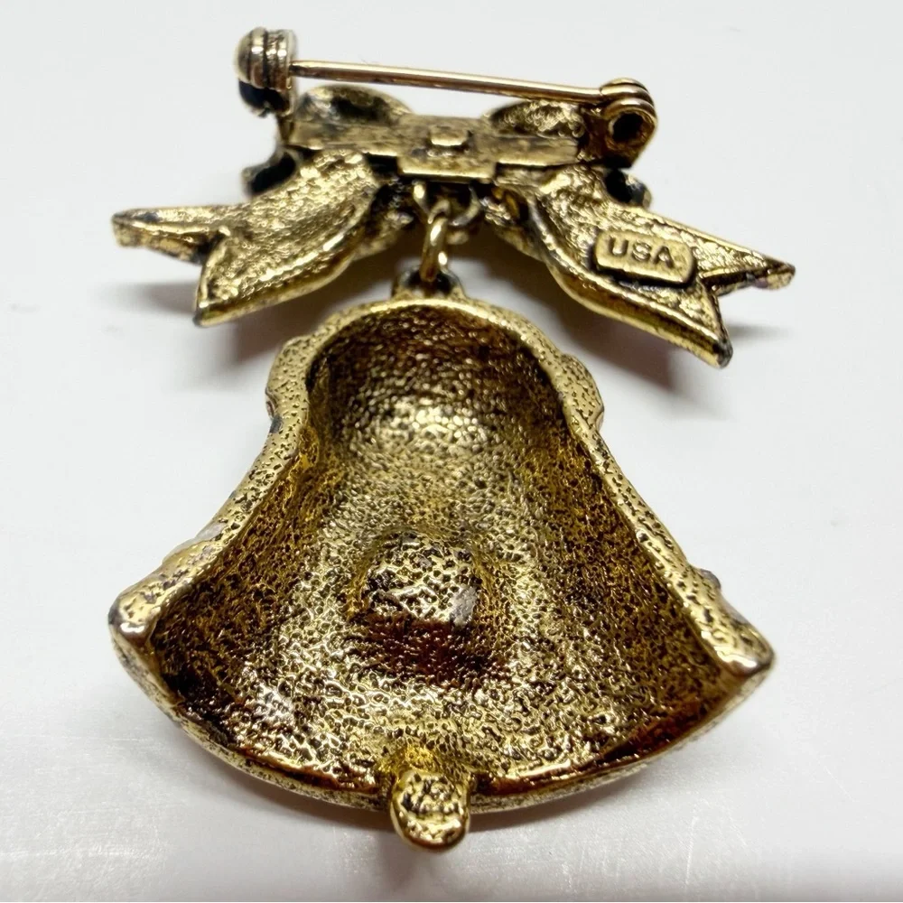 Vintage Enamel Rhinestone Bow Bell Brooch USA